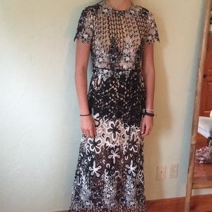 Monique Lhuillier dress